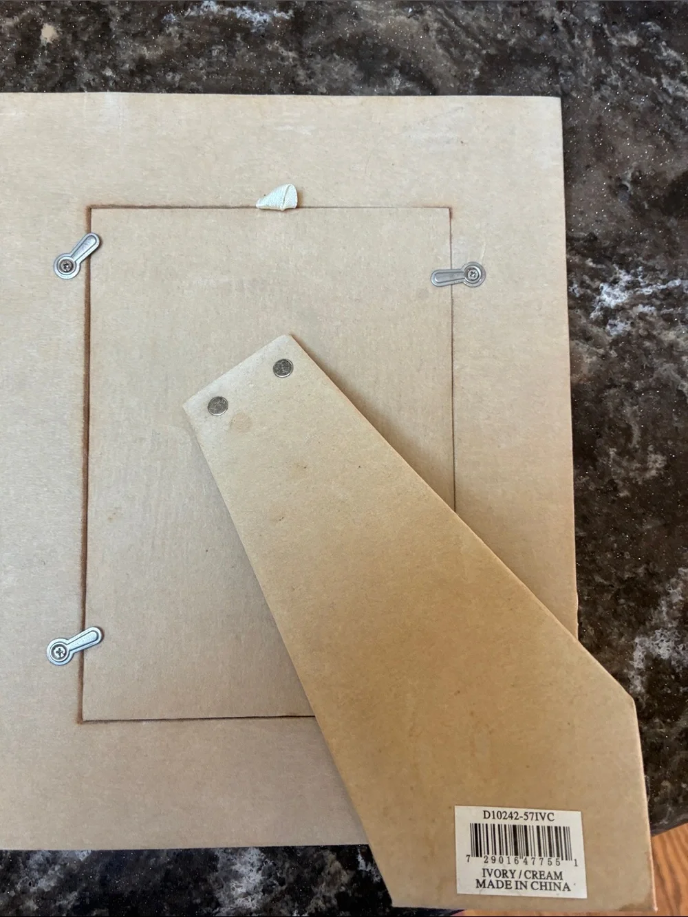 Neutral Cream Striped Picture Frame Set